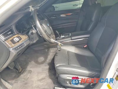 Zdjęcie 7 z 12 samochodu: 2015 BMW 750 I VIN:WBAYA8C57FD825375 - miniatura