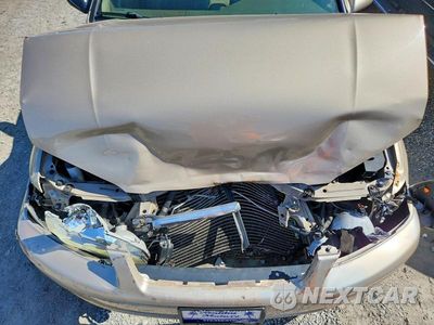 Zdjęcie 11 z 12 samochodu: 2001 TOYOTA CAMRY LE VIN:JT2BG22K510602210 - miniatura