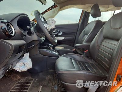 Zdjęcie 7 z 14 samochodu: 2020 NISSAN KICKS SR VIN:3N1CP5DV8LL563495 - miniatura