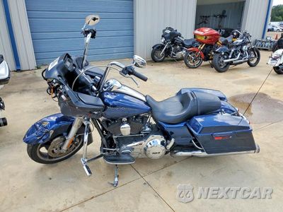Trzecie zdjęcie samochodu z tyłu: 2013 HARLEY-DAVIDSON FLTRX ROAD GLIDE CUSTOM VIN:1HD1KHM1XDB667859 - miniatura