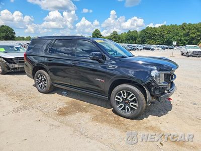 Czwarte zdjęcie samochodu z boku: 2023 GMC YUKON AT4 VIN:1GKS2CKD1PR163870 - miniatura