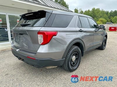 Czwarte zdjęcie samochodu z boku: 2020 FORD EXPLORER POLICE INTERCEPTOR VIN:1FM5K8AB0LGB24162 - miniatura