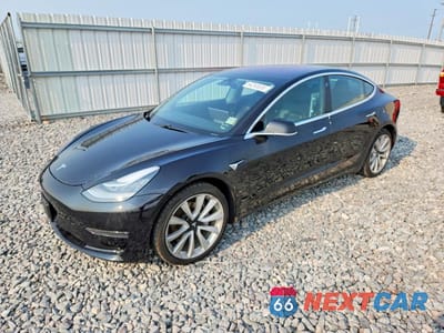 2018 TESLA MODEL 3 5YJ3E1EB6JF071804 - główne zdjęcie licytacji z USA - miniatura