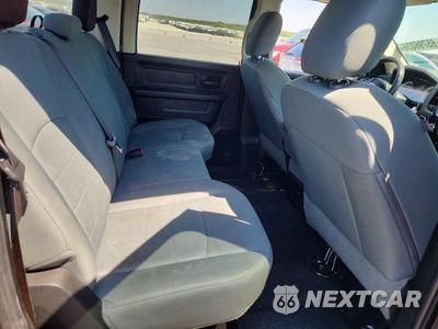 Zdjęcie 10 z 13 samochodu: 2018 RAM 1500 ST VIN:1C6RR6KG6JS101437 - miniatura