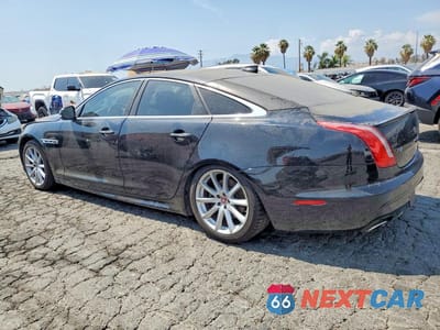 Drugie zdjęcie samochodu z przodu: 2016 JAGUAR XJ VIN:SAJWA1C74G8W03018 - miniatura