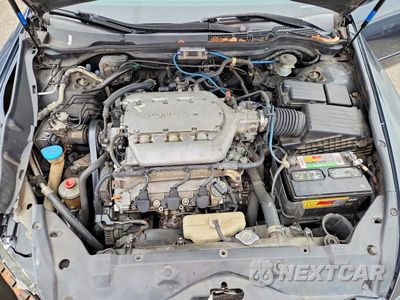 Zdjęcie 11 z 12 samochodu: 2005 HONDA ACCORD EX VIN:1HGCM66875A043528 - miniatura