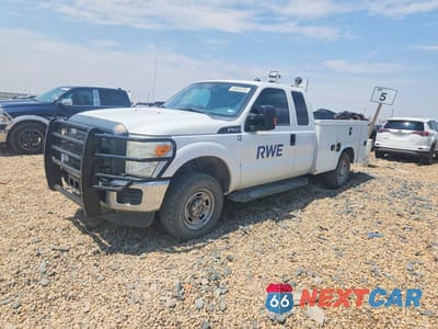 2015 FORD F250 SUPER DUTY 1FT7X2B64FEC04173 - główne zdjęcie licytacji z USA - miniatura