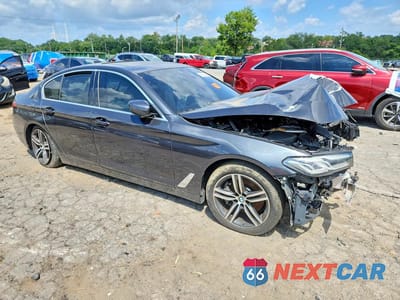 Czwarte zdjęcie samochodu z boku: 2021 BMW 530 XI VIN:WBA13BJ02MCG07558 - miniatura