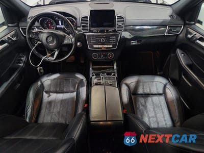 Zdjęcie 8 z 13 samochodu: 2017 MERCEDES-BENZ GLS 450 4MATIC VIN:4JGDF6EE5HA966286 - miniatura