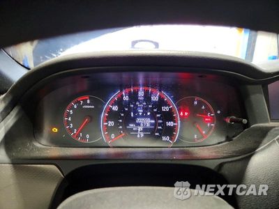 Zdjęcie 9 z 12 samochodu: 2017 HONDA ACCORD EX VIN:1HGCT1B70HA002617 - miniatura