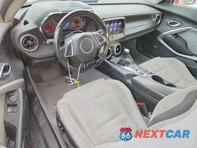 Zdjęcie 8 z 13 samochodu: 2020 CHEVROLET CAMARO LS VIN:1G1FA1RX2L0105214 - miniatura