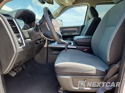 Zdjęcie 7 z 12 samochodu: 2023 RAM 1500 CLASSIC SLT VIN:1C6RR7LG3PS516843 - miniatura