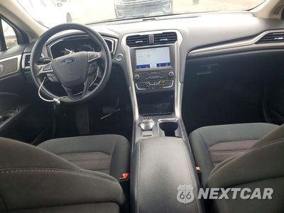 Zdjęcie 8 z 12 samochodu: 2020 FORD FUSION SE VIN:3FA6P0HD8LR136173 - miniatura