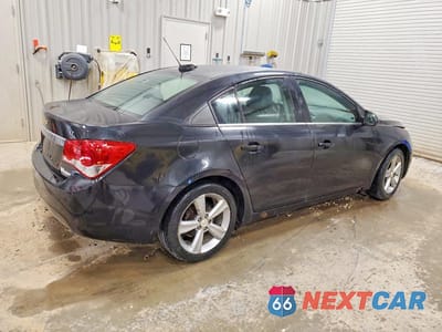 Trzecie zdjęcie samochodu z tyłu: 2015 CHEVROLET CRUZE LT VIN:1G1PE5SB4F7236204 - miniatura