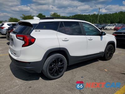 Trzecie zdjęcie samochodu z tyłu: 2022 GMC TERRAIN SLE VIN:3GKALTEV6NL207265 - miniatura