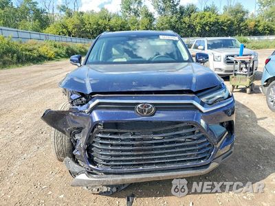 Piąte zdjęcie samochodu w środku: 2025 TOYOTA GRAND HIGHLANDER LIMITED VIN:5TDAAAA55SS031858 - miniatura