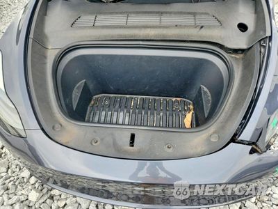 Zdjęcie 11 z 12 samochodu: 2022 TESLA MODEL Y VIN:7SAYGDEF4NF521611 - miniatura