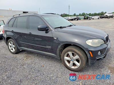 Czwarte zdjęcie samochodu z boku: 2009 BMW X5 XDRIVE30I VIN:5UXFE43599L262667 - miniatura