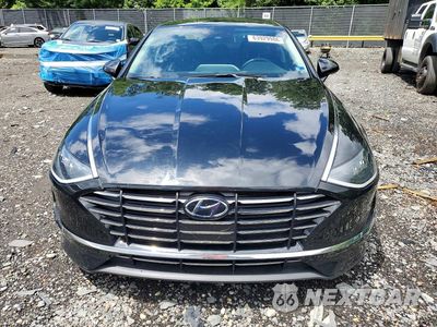 Piąte zdjęcie samochodu w środku: 2022 HYUNDAI SONATA SE VIN:5NPEG4JA1NH145011 - miniatura