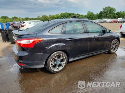 Trzecie zdjęcie samochodu z tyłu: 2013 FORD FOCUS SE VIN:1FADP3F25DL111175 - miniatura