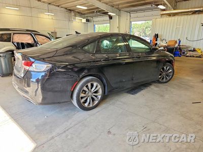 Trzecie zdjęcie samochodu z tyłu: 2015 CHRYSLER 200 S VIN:1C3CCCBG9FN505874 - miniatura