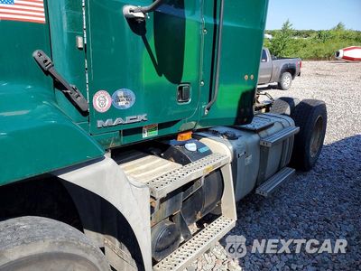 Zdjęcie 13 z 13 samochodu: 2018 MACK CXU612 SEMI TRUCK VIN:1M1AW01X5JM010693 - miniatura