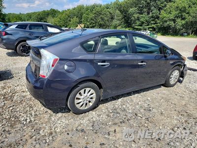 Trzecie zdjęcie samochodu z tyłu: 2013 TOYOTA PRIUS PLUG-IN HYBRID BASE VIN:JTDKN3DP4D3037771 - miniatura