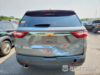 Zdjęcie 6 z 12 samochodu: 2018 CHEVROLET TRAVERSE LS VIN:1GNERFKW5JJ251633 - miniatura