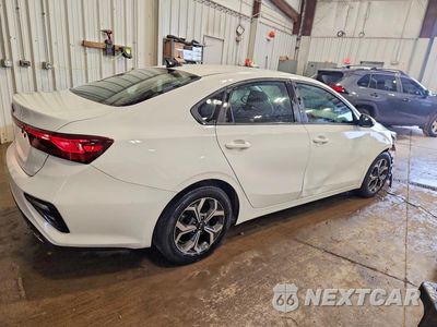 Trzecie zdjęcie samochodu z tyłu: 2019 KIA FORTE LXS VIN:3KPF24ADXKE043736 - miniatura