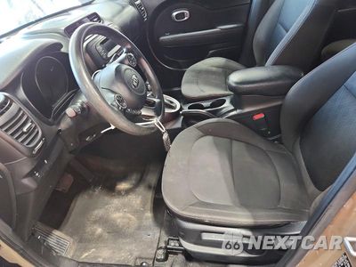 Zdjęcie 7 z 12 samochodu: 2016 KIA SOUL BASE VIN:KNDJN2A24G7314995 - miniatura