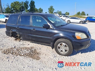 Czwarte zdjęcie samochodu z boku: 2005 HONDA PILOT EX VIN:5FNYF18435B059535 - miniatura