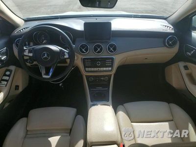 Zdjęcie 8 z 12 samochodu: 2018 MERCEDES-BENZ GLA 250 4MATIC VIN:WDCTG4GB3JJ372851 - miniatura