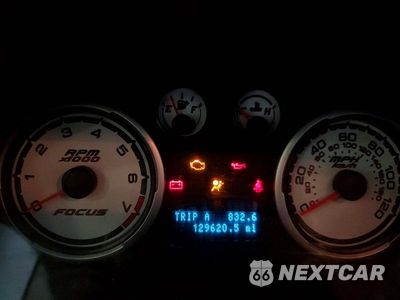 Zdjęcie 9 z 13 samochodu: 2011 FORD FOCUS SEL VIN:1FAHP3HNXBW149456 - miniatura