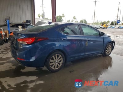 Trzecie zdjęcie samochodu z tyłu: 2016 HYUNDAI ELANTRA SE VIN:KMHDH4AE0GU542516 - miniatura