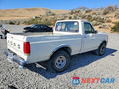 Trzecie zdjęcie samochodu z tyłu: 1987 FORD F150 VIN:1FTDF15YXHPA88644 - miniatura