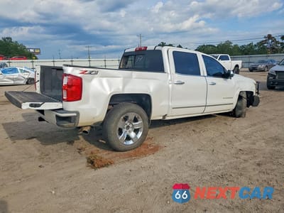 Trzecie zdjęcie samochodu z tyłu: 2018 CHEVROLET SILVERADO K1500 LTZ VIN:3GCUKSEC1JG555708 - miniatura