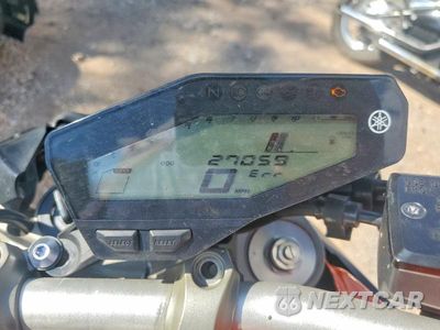 Zdjęcie 7 z 9 samochodu: 2014 YAMAHA FZ09 VIN:JYARN33E8EA003503 - miniatura