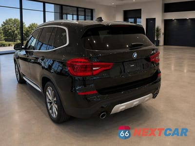 Trzecie zdjęcie samochodu z tyłu: 2018 BMW X3 XDRIVE30I VIN:5UXTR9C52JLC83288 - miniatura