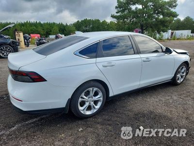 Trzecie zdjęcie samochodu z tyłu: 2024 HONDA ACCORD LX VIN:1HGCY1F26RA025594 - miniatura