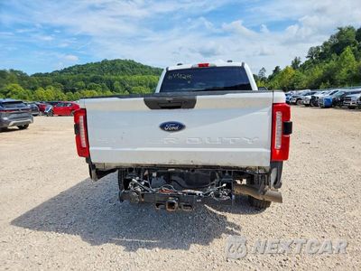 Zdjęcie 10 z 13 samochodu: 2023 FORD F350 SUPER DUTY VIN:1FT8W3BT0PEC98251 - miniatura