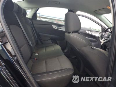 Zdjęcie 10 z 12 samochodu: 2023 KIA FORTE LXS VIN:3KPF24AD1PE514146 - miniatura