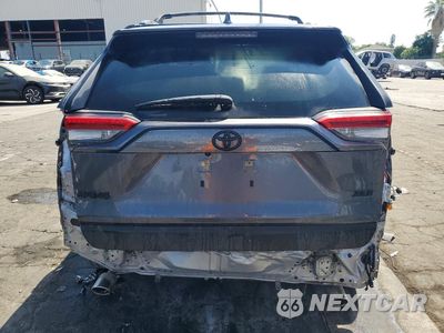 Zdjęcie 6 z 14 samochodu: 2025 TOYOTA RAV4 XLE VIN:JTMW1RFV2SD128685 - miniatura