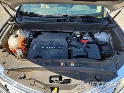 Zdjęcie 12 z 13 samochodu: 2017 LINCOLN MKX RESERVE VIN:2LMPJ6LR9HBL43568 - miniatura