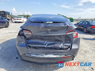 Zdjęcie 6 z 14 samochodu: 2020 TESLA MODEL Y VIN:5YJYGDEE4LF047032 - miniatura