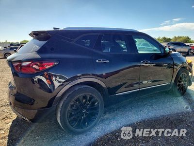 Trzecie zdjęcie samochodu z tyłu: 2022 CHEVROLET BLAZER PREMIER VIN:3GNKBFRS7NS146767 - miniatura