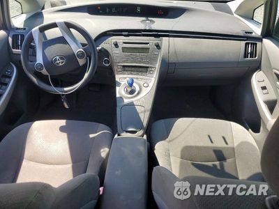 Zdjęcie 8 z 12 samochodu: 2011 TOYOTA PRIUS TWO VIN:JTDKN3DU8B1473375 - miniatura