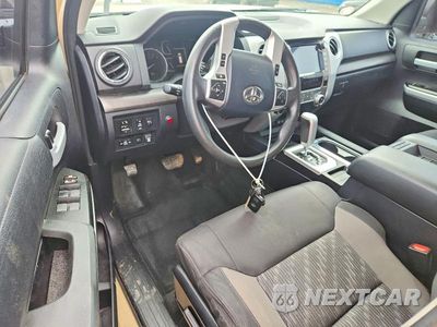 Zdjęcie 8 z 12 samochodu: 2020 TOYOTA TUNDRA SR5 VIN:5TFDY5F19LX889013 - miniatura