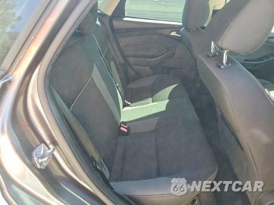 Zdjęcie 10 z 12 samochodu: 2014 FORD FOCUS SE VIN:1FADP3F22EL336767 - miniatura