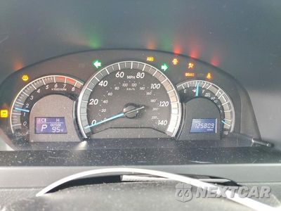 Zdjęcie 9 z 13 samochodu: 2014 TOYOTA CAMRY SE VIN:4T1BF1FK2EU396272 - miniatura