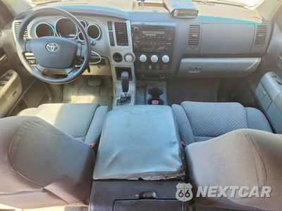 Zdjęcie 8 z 12 samochodu: 2008 TOYOTA TUNDRA SR5 VIN:5TFRV54198X035857 - miniatura